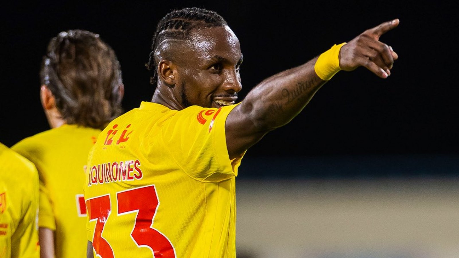 Julian Quiñones con el Al Qadsiah