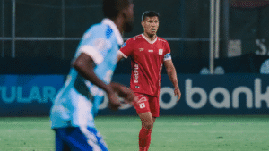 América de Cali durante el encuentro frente a Macará, en una acción de juego intensa. Foto cortesía de X @AmericadeCali.