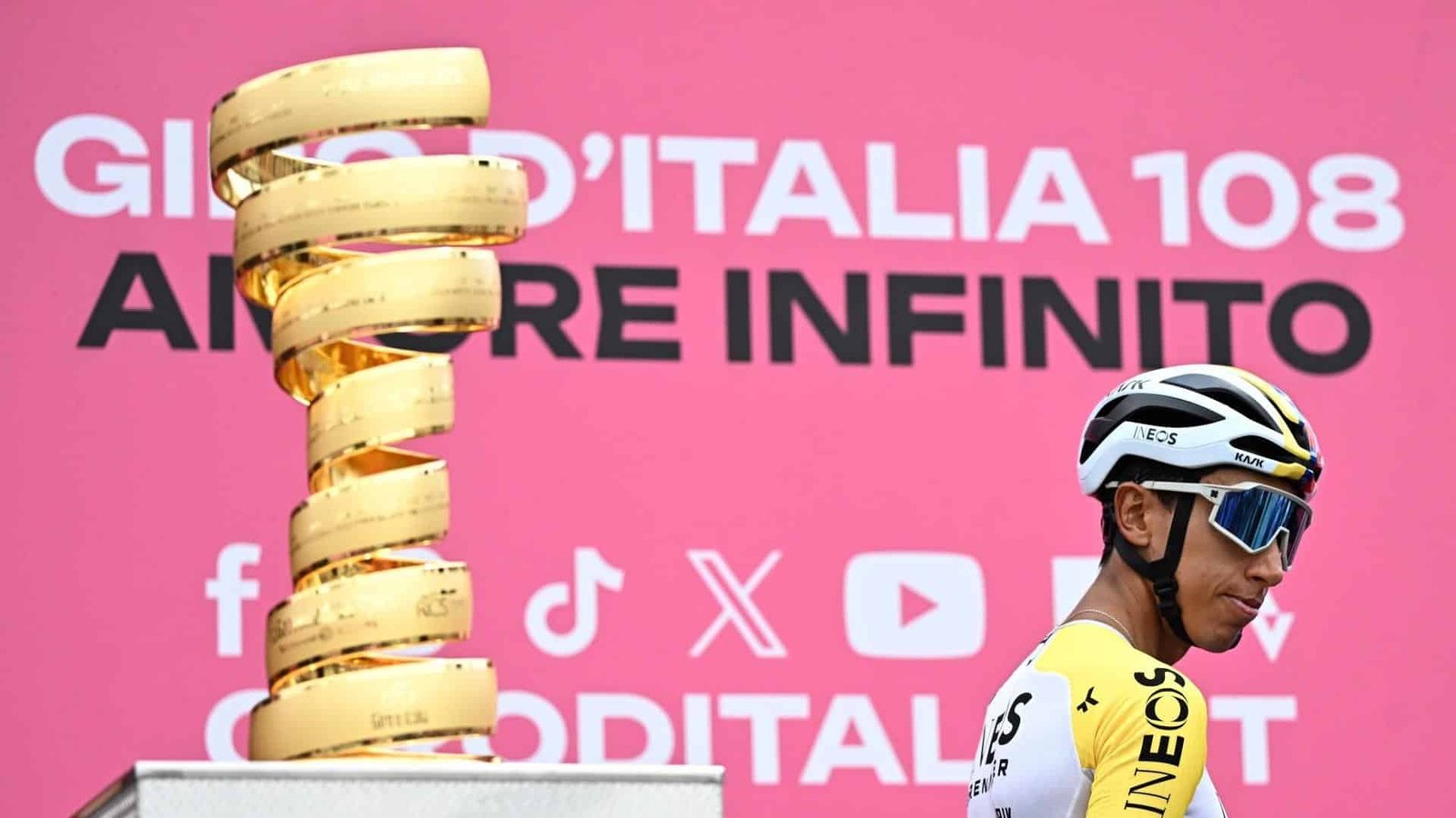Egan Bernal correrá el Giro de Italia 2026. Dos colombianos más tendrán presencia en la edición 109 de esta carrera. | Foto. EFE