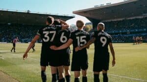El Tottenham celebrando el gol de Palhinha Tomado: X - @SpursOfficial