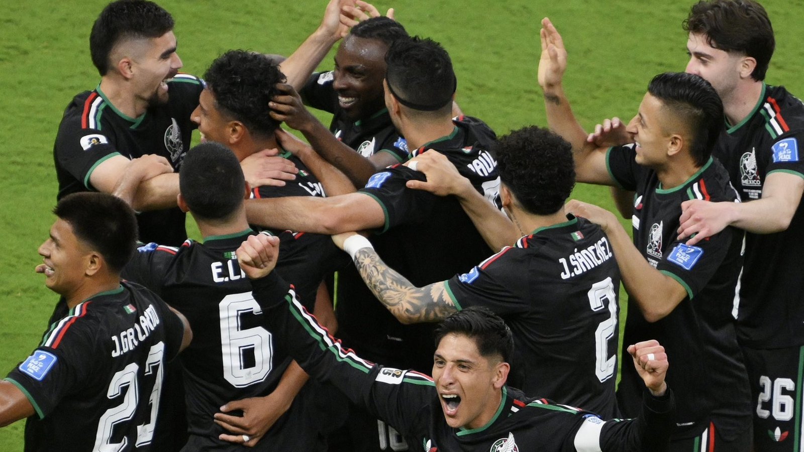 México celebrando