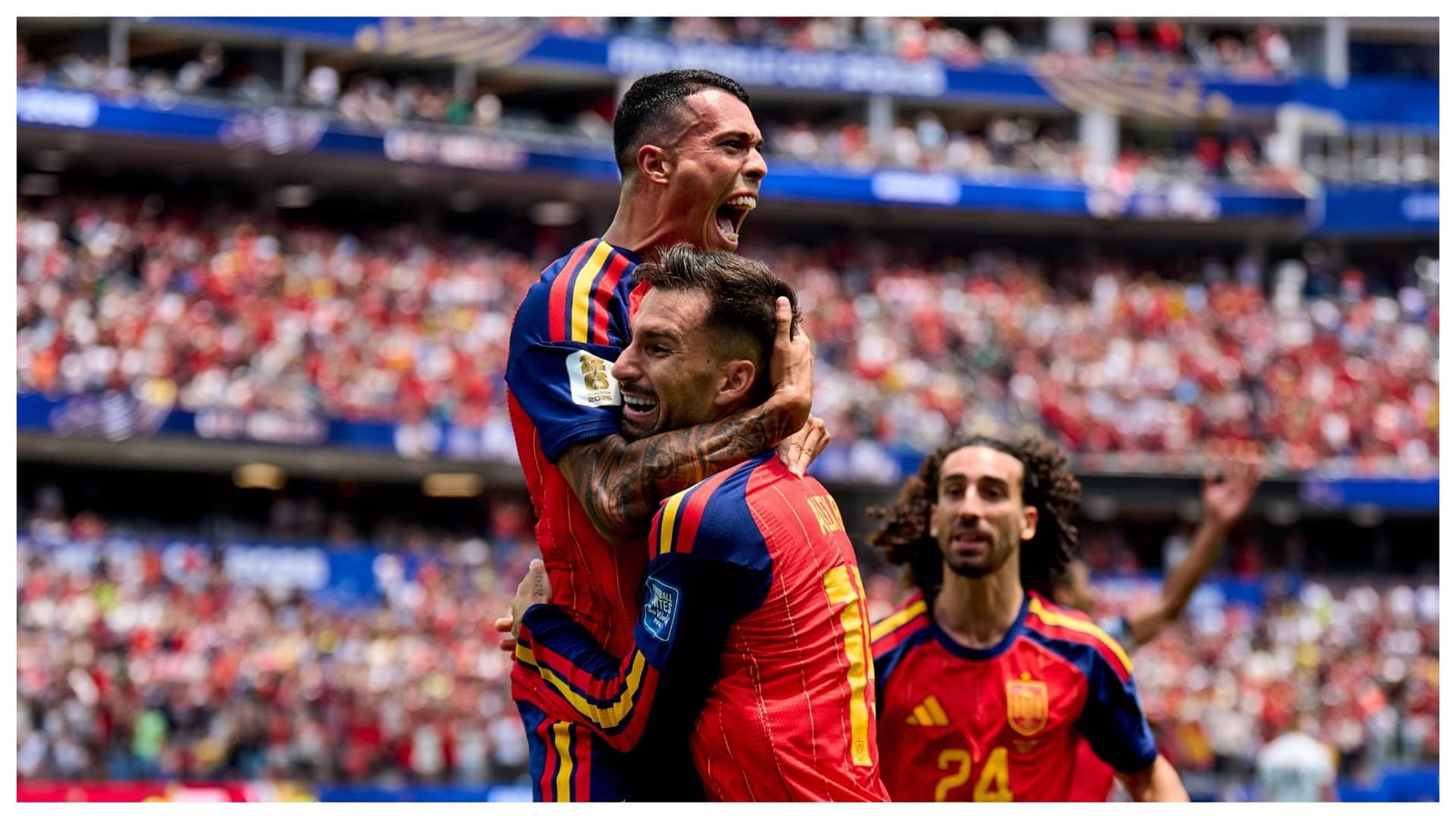 España celebra un gol en el Mundial