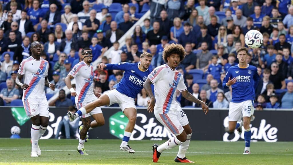 Gol del Everton contra el Crystal Palace