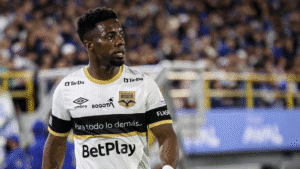 Cristian Dájome en partido oficial.