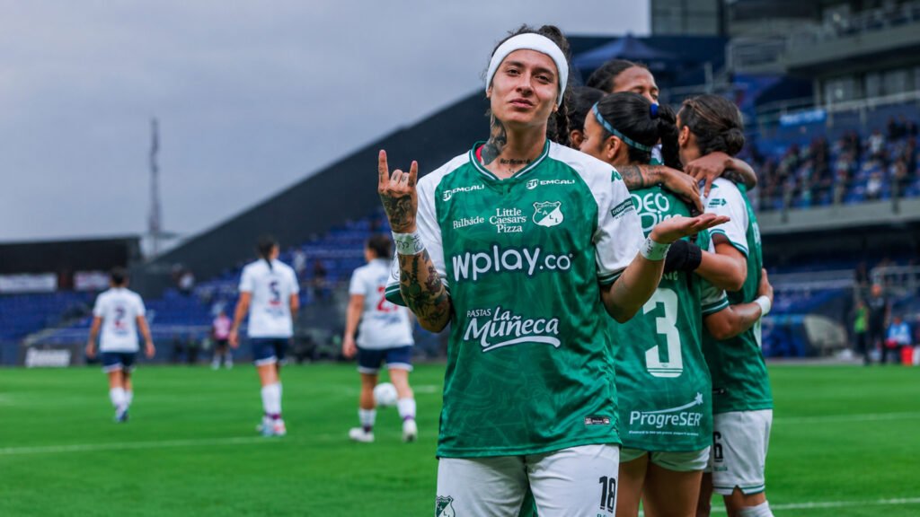 Bajo la lluvia ecuatoriana, Deportivo Cali celebró un triunfo clave ante Nacional y alimentó su ilusión de conquistar la Copa Libertadores Femenina. Fuente/Imagen: @CaliFemenino