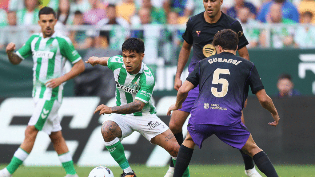Cucho Hernandez Frente al Barcelona