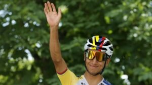 El ciclista Egan Bernal expresó que quiere regresar a las competencias en 2027, aunque reconoció que todavía no tiene todas las respuestas sobre su futuro. | Foto. @eganbernal
